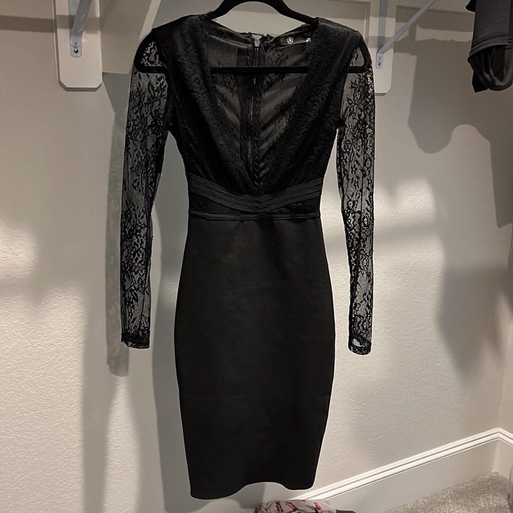 NWT Missguided Deep plunge V Lace Bandage Dress Size US 0